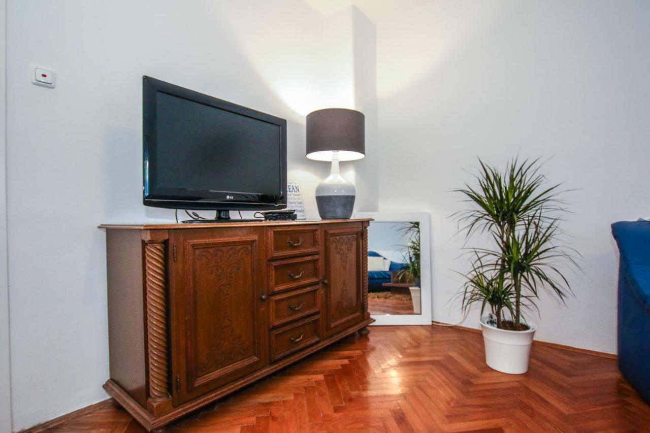 Apartman Mila Διαμέρισμα Πόρετς Εξωτερικό φωτογραφία