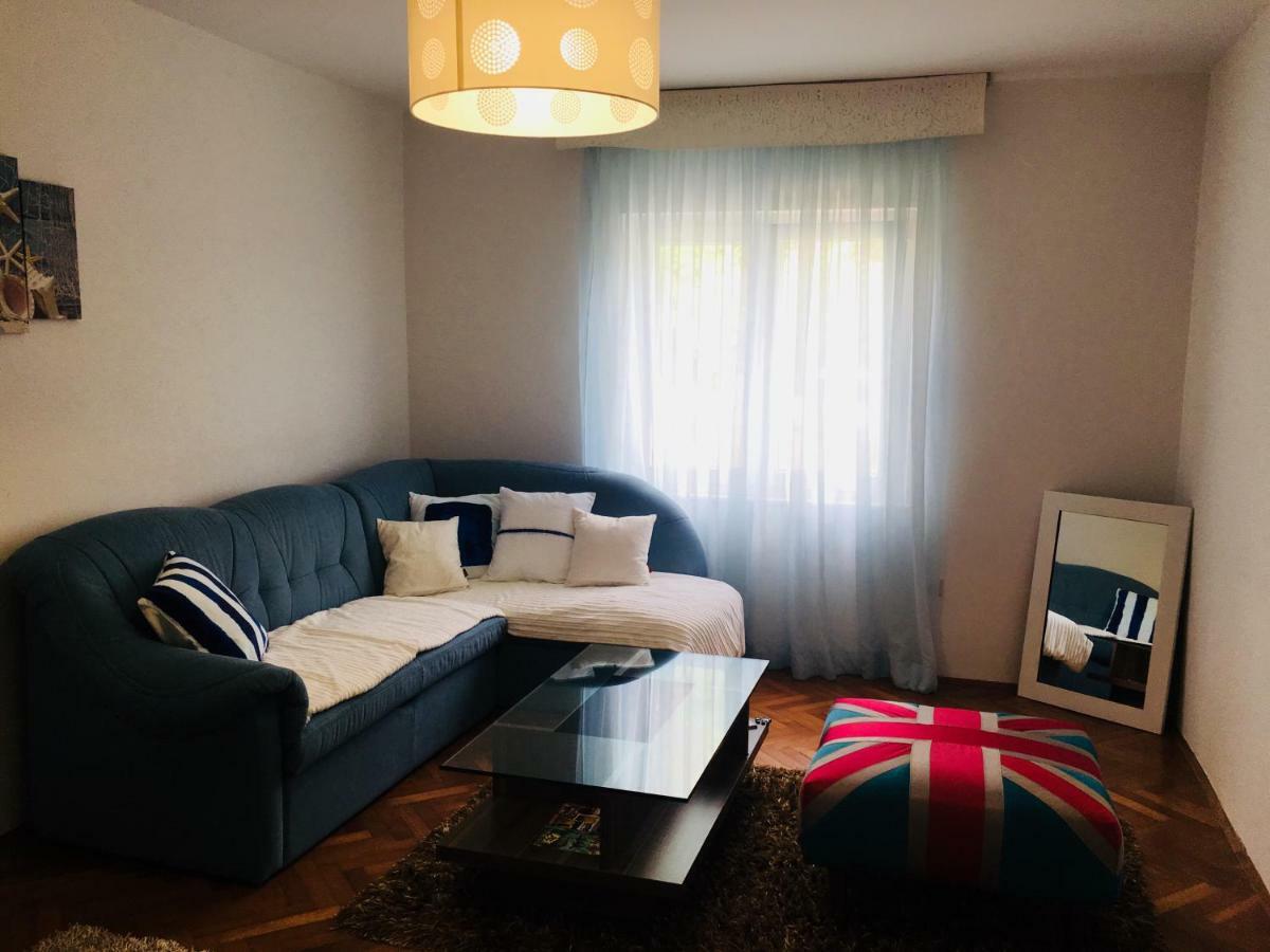 Apartman Mila Διαμέρισμα Πόρετς Εξωτερικό φωτογραφία